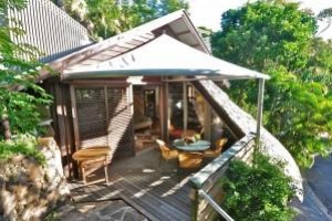 Wategos Treehouse Image