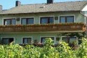 Weingut und Gastehaus Hofer Pension voted 3rd best hotel in Gumpoldskirchen