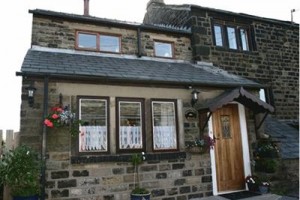 Wellcroft House Bed and Breakfast Delph Image