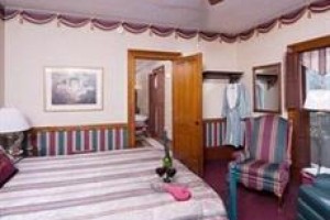 White Swan Inn Bed & Breakfast Image