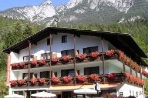 Gasthof Wiesenruh voted 2nd best hotel in Nassereith