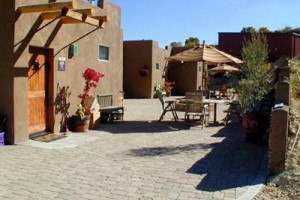 Wild Coyote Winery - Bed & Breakfast Image
