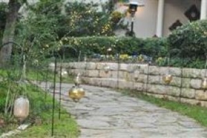 The Wildwood Inn Image