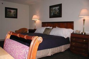 Windsor Oaks Inn Grayville Image