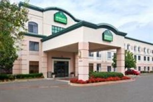 Wingate by Wyndham Dallas / Love Field Image