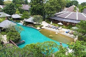 Woodlands Hotel And Resort Pattaya Image