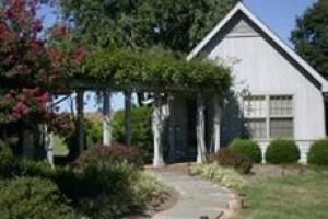 Woodlawn Bed and Breakfast Ridge Image