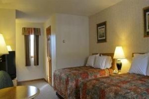 Woodward's Resort voted 7th best hotel in Lincoln 