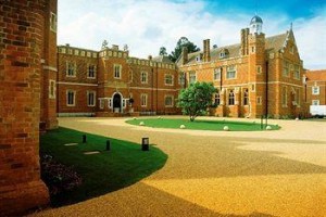 Wotton House voted 2nd best hotel in Dorking