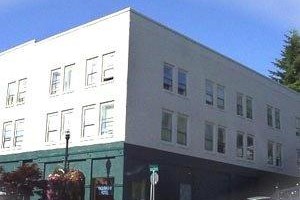 Yaquina Bay Hotel voted  best hotel in Toledo 