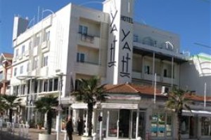 Yatt Hotel Image