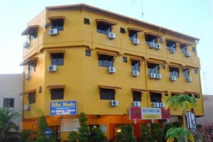 Yellow Mansion Hostel Image