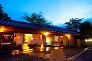 Yufuin Santokan Ryokan Inn Image