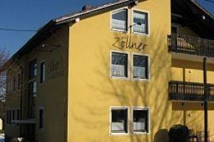 Zollner Landgasthof voted  best hotel in Weismain