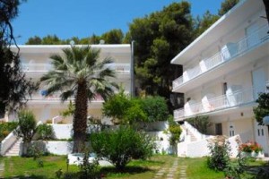 Zontanos Studios Poros voted 8th best hotel in Poros